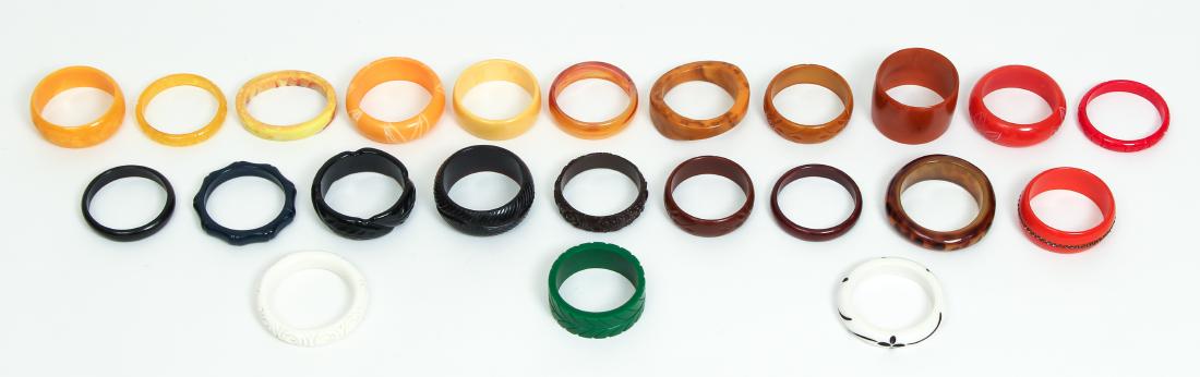 Assortment of Bakelite and Lucite Etc Bracelets (1 of 9)