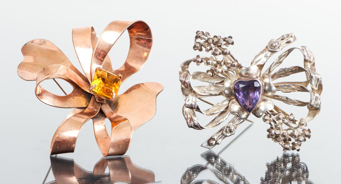 Two Vintage Bow and Gemstone Pins (1 of 10)