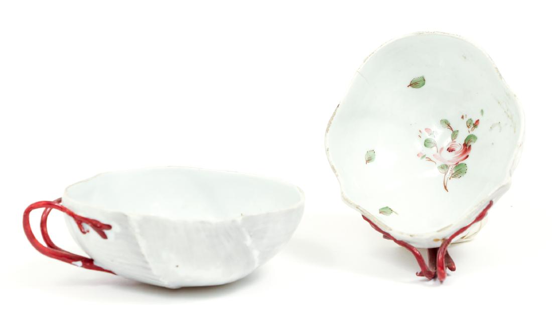Pair of Shell Form Bon Bon Dishes (1 of 7)
