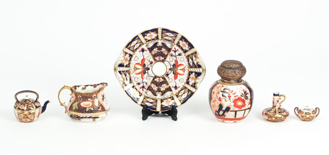 Royal Crown Derby and Davenport Imari Style Pieces (1 of 11)
