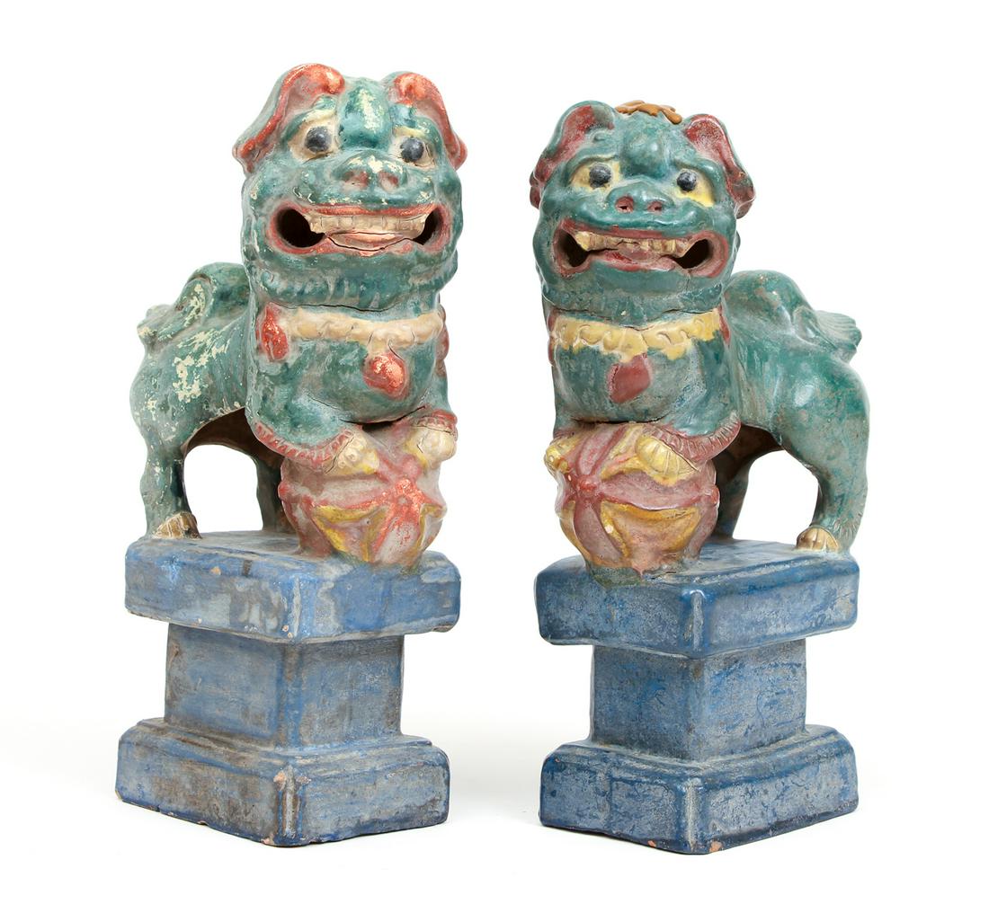 Pair of Chinese Ceramic Foo Dogs (1 of 11)