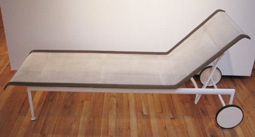 Richard Schultz for Knoll Wheeled Chaise Lounge: Artist: Schultz, Richard for Knoll Title: Wheeled Chaise Lounge Date: c. 1980s Medium: powder coated aluminum Dimensions: 32 x 77 x 26.5 inches