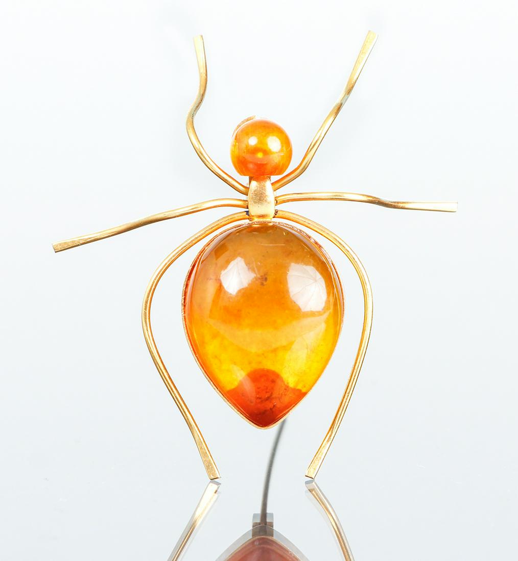 Russian Gold Plated and Amber Spider Pin (1 of 3)