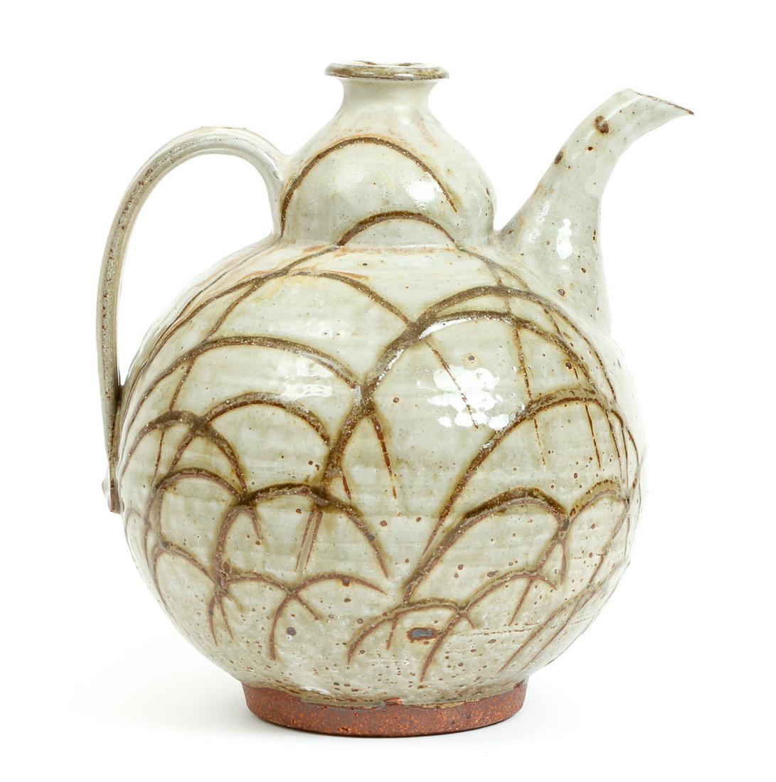 Willi Singleton Ceramic Teapot Glazed (1 of 8)