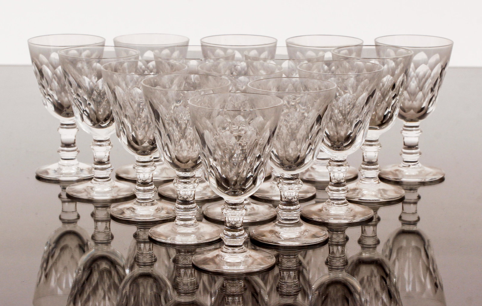 15 Baccarat France Crystal Cordial Glasses (1 of 3)