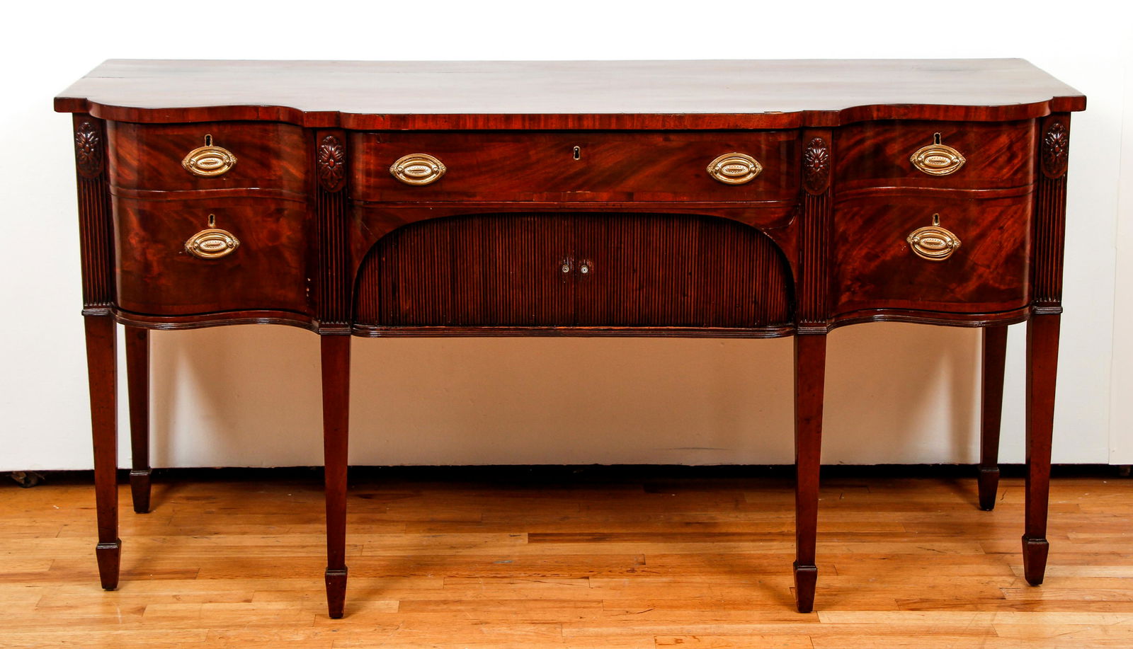 Sheraton Mahogany Sideboard circa 1810 (1 of 5)