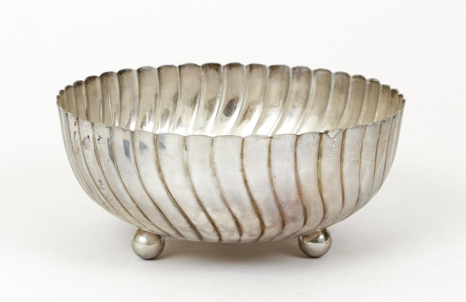 Large Mexican Sterling Silver Bowl Tane: Mexican Sterling Silver Footed Bowl, stamped on base including Tane, diameter 10 inches, weighs 24 ozt.
