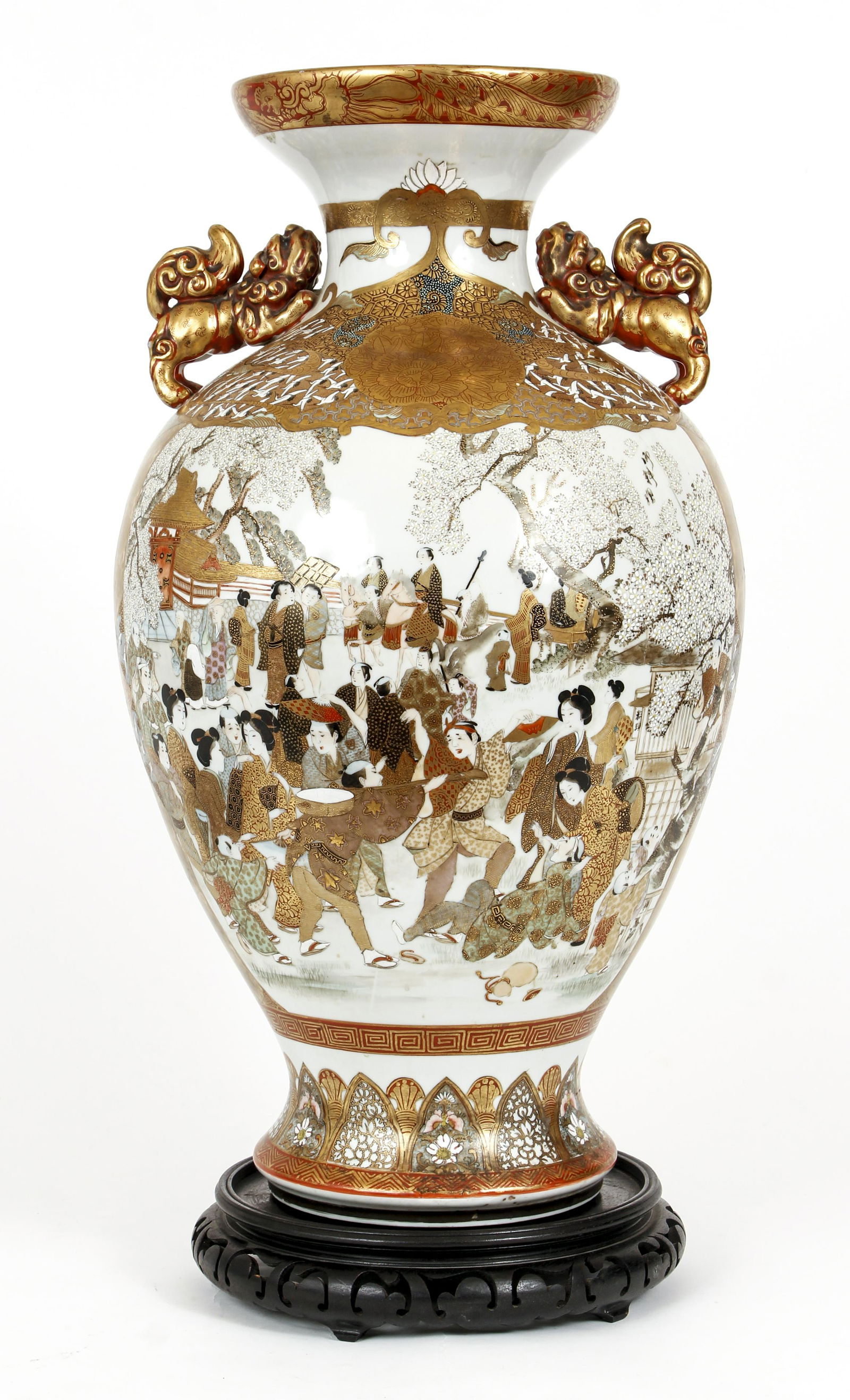 Large Decorative Japanese Urn or Vase (1 of 6)