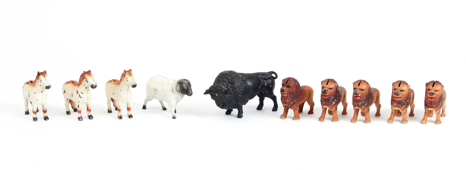 Lot of 9 Cast Iron Animal Still Banks (1 of 5)