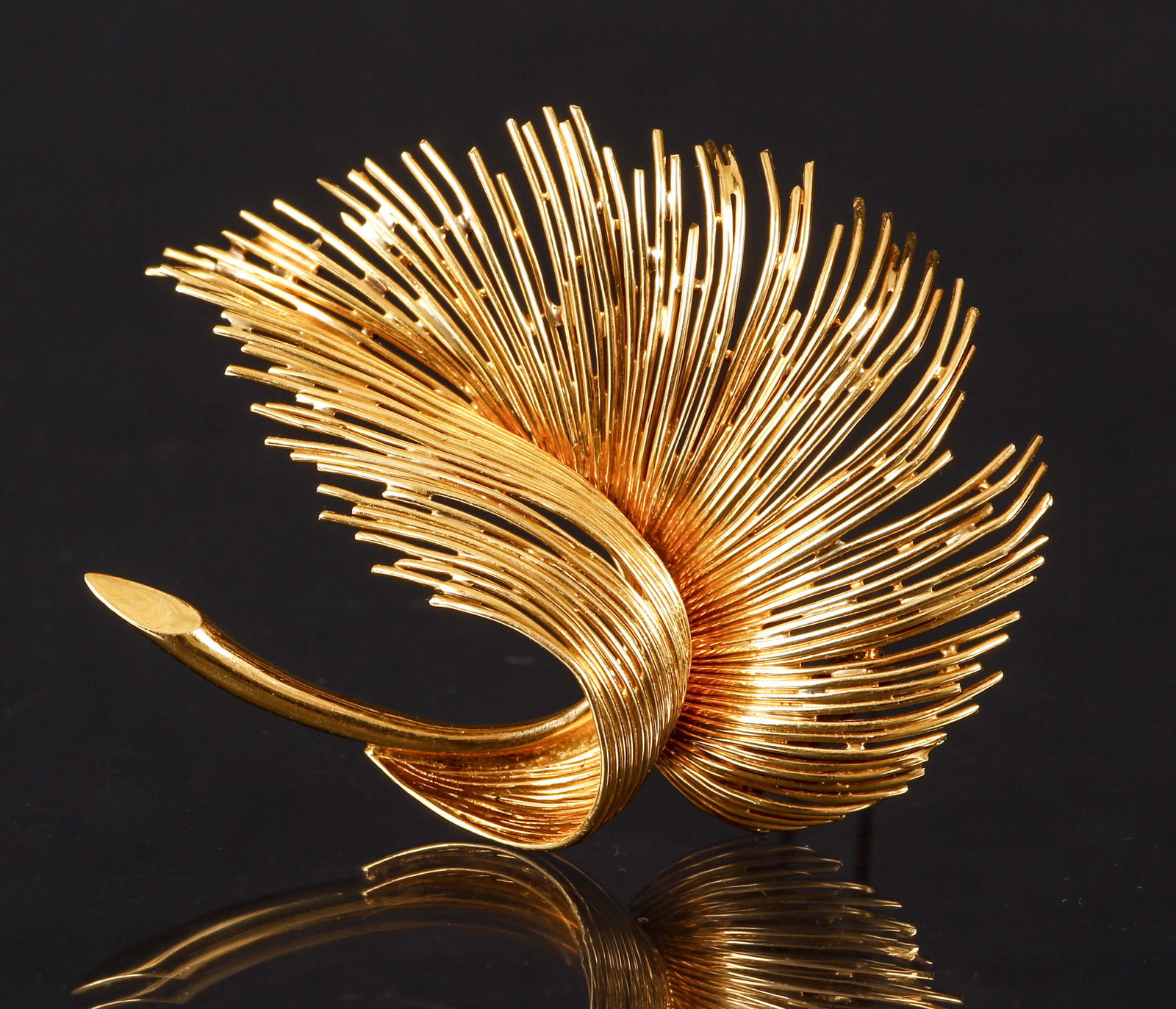 18K Yellow Gold Tiffany and Co Fur Pin (1 of 5)