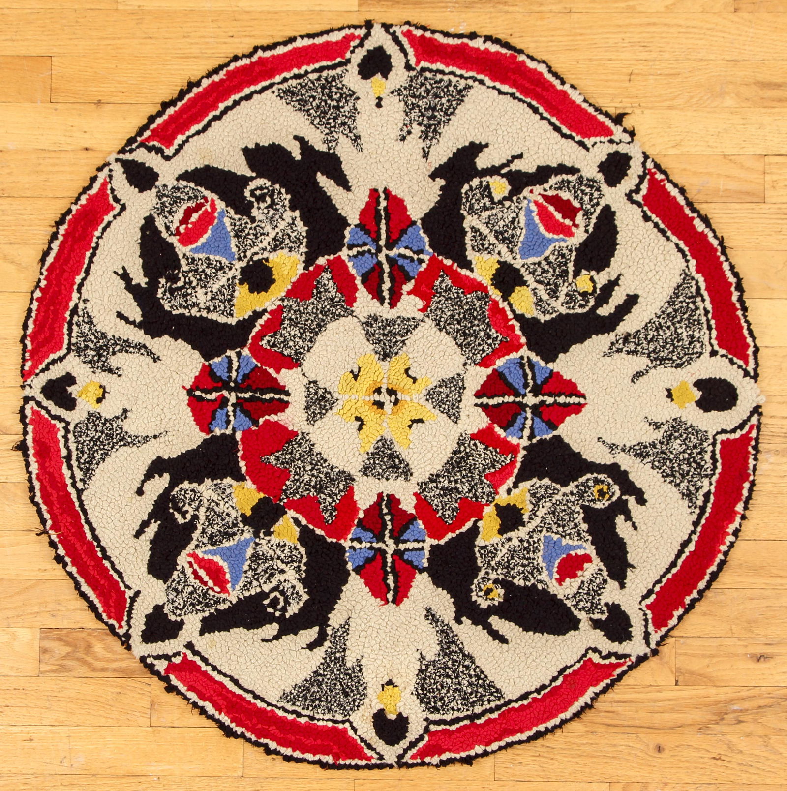 Alice Black Four Faces Circular Hooked Rug (1 of 3)