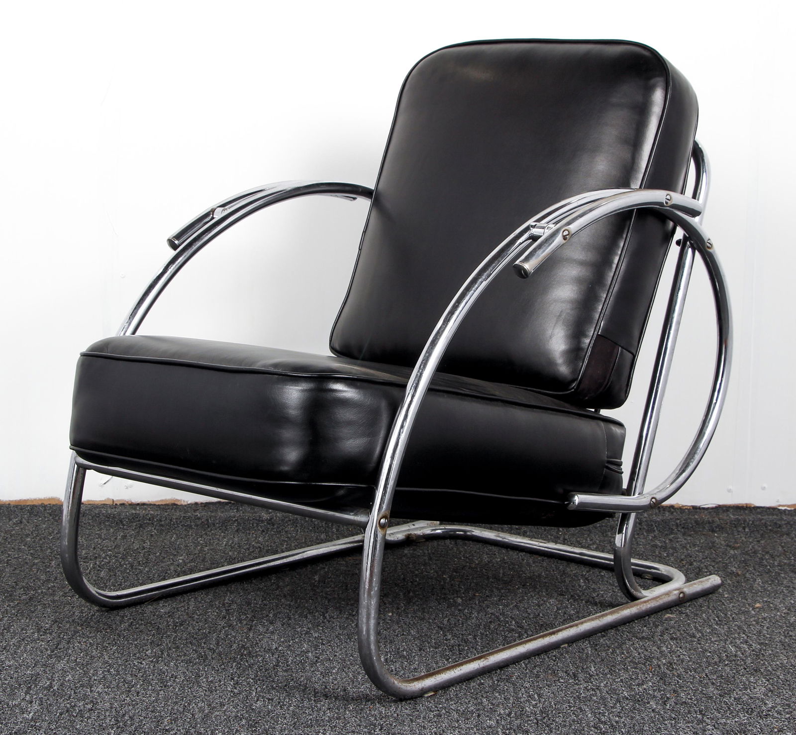 Warren McArthur style chrome and leather Club Chair (1 of 7)