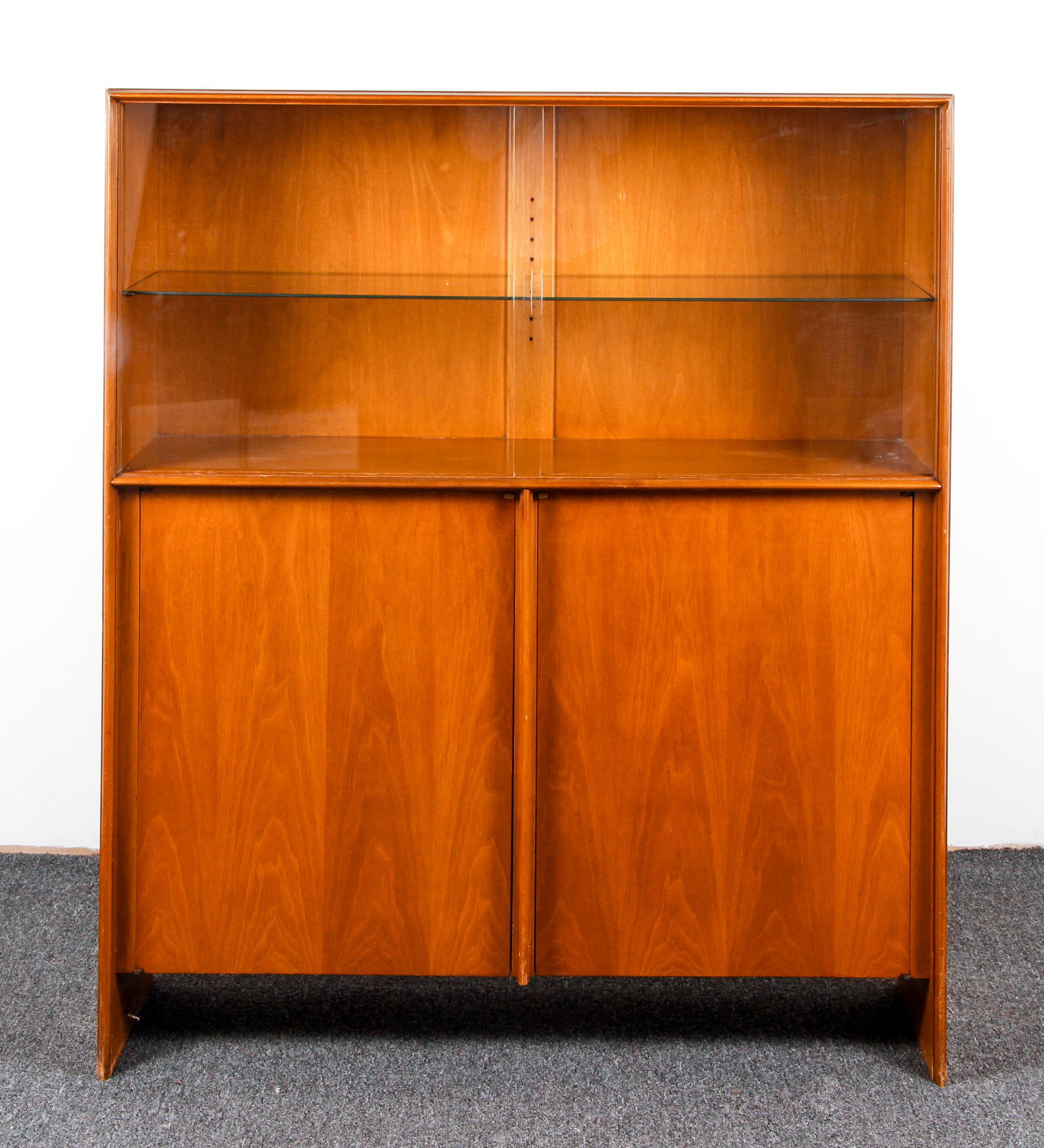 Robsjohn-Gibbings for Widdicomb MCM China Cabinet (1 of 6)