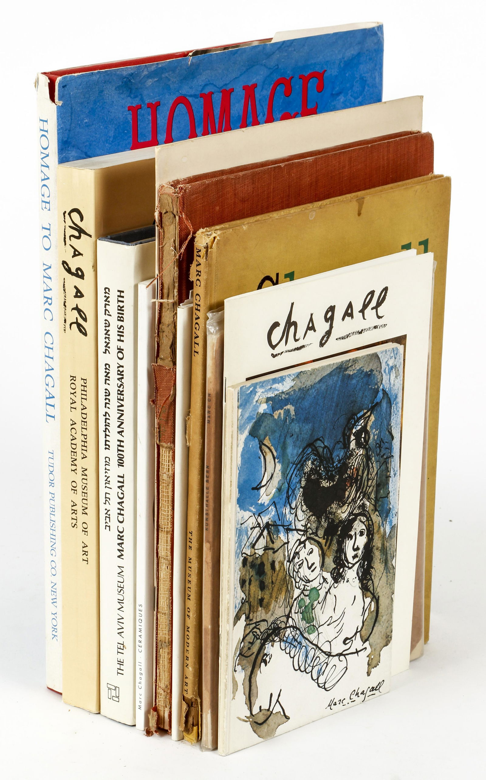 Lot of 11 books on Marc Chagall Catalogs one Litho: Lot of 11 books about Marc Chagall, includes Homage to Chagall a special issue of XX Siecle with a color litho bound in, other books include exhibition catalogs and monographs.