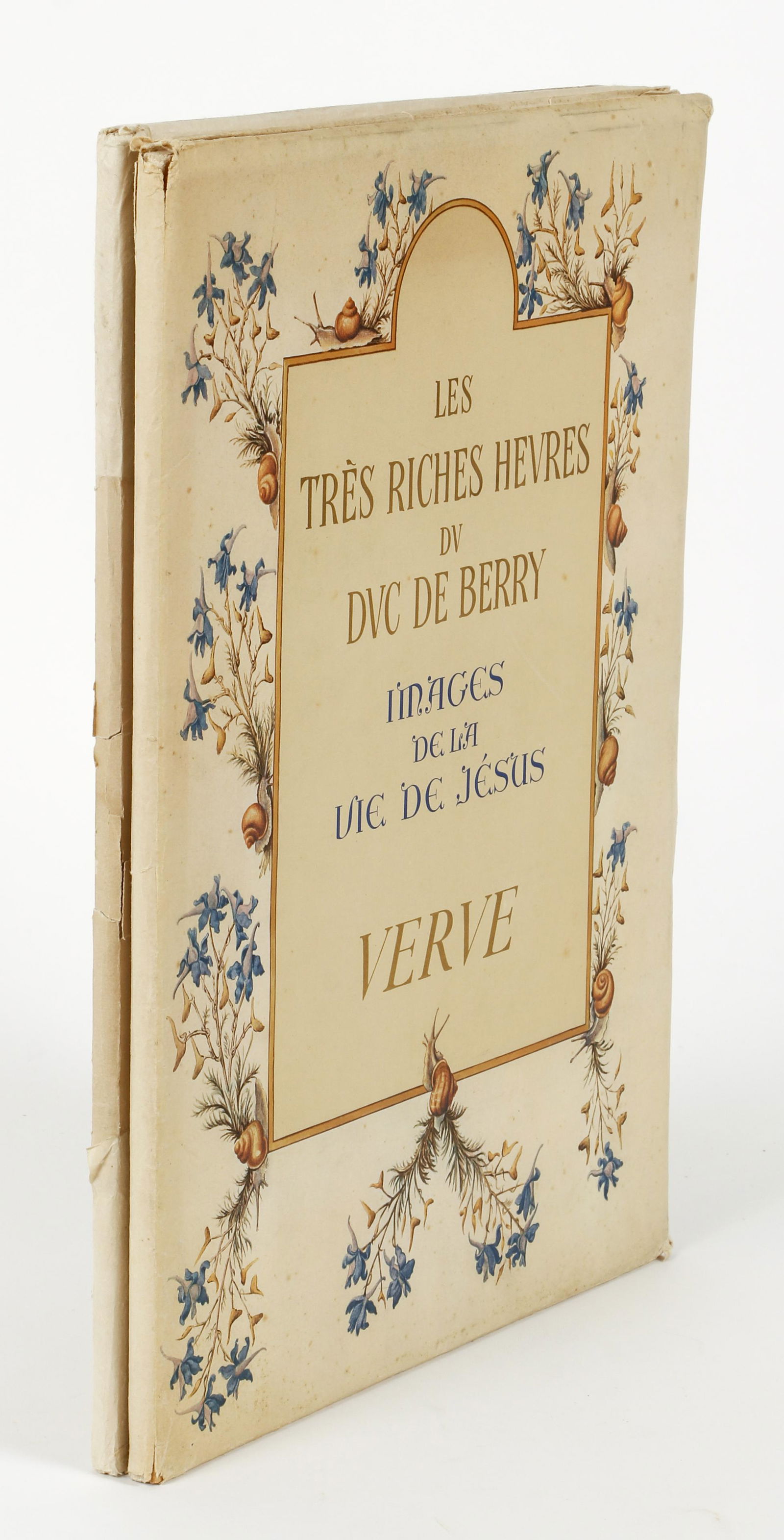 2 issues of Verve 1943 Les Tres Riches and Les Fouquet (1 of 9)