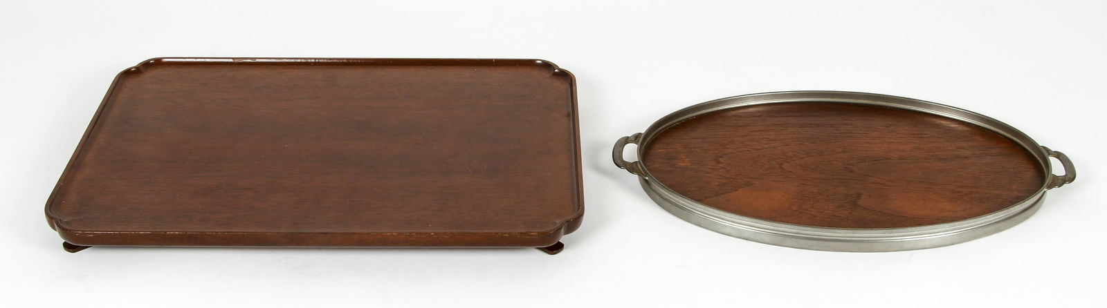 Pair of Wood Serving Trays Williamsburg (1 of 7)