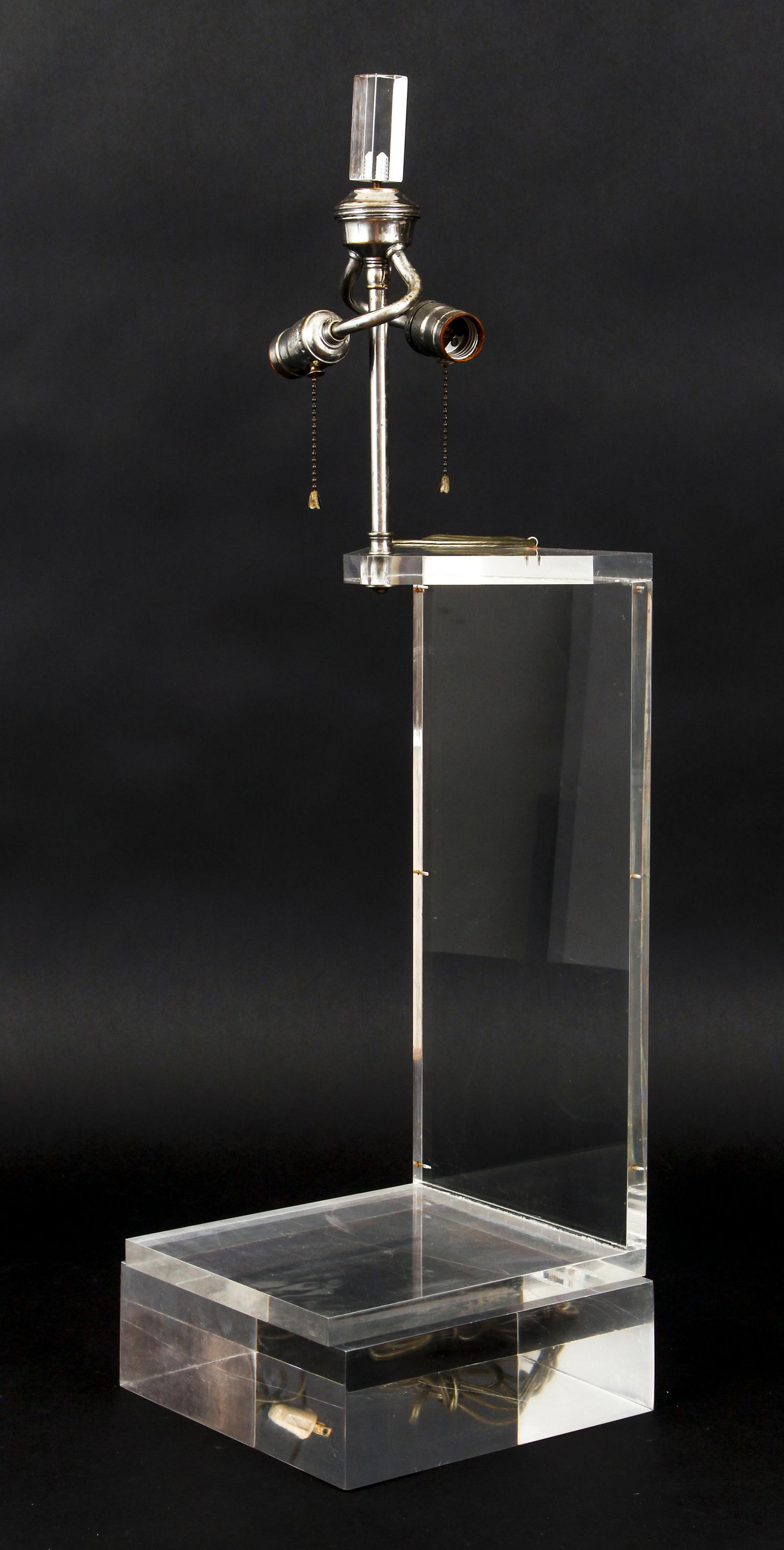 Modern Lucite Table Lamp with Base (1 of 5)