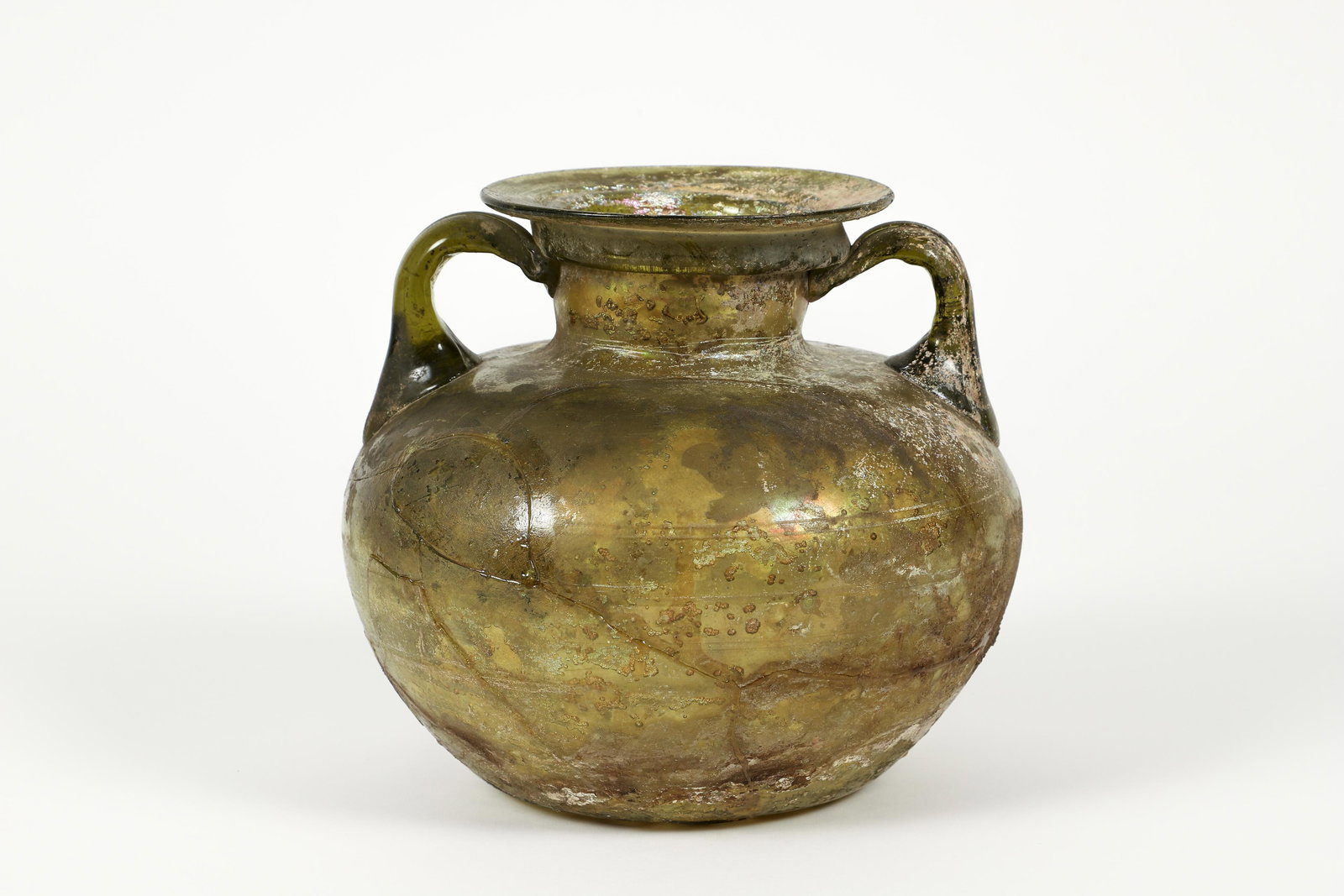 Contemporary Glass Vessel: Contemporary Glass Vessel, no maker's marks, 8.25 inches tall.