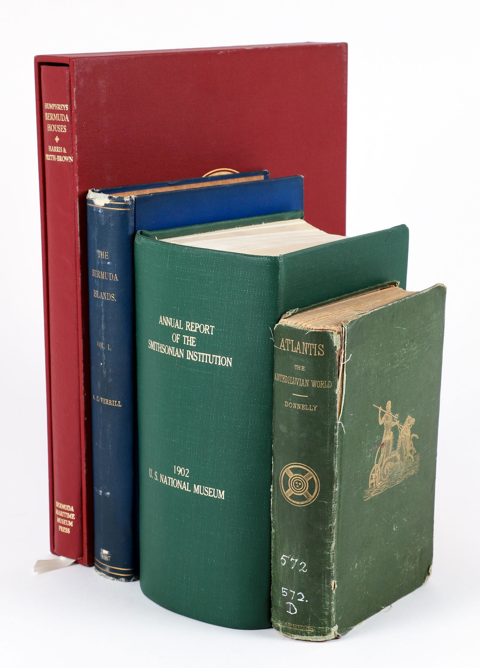 Lot 4 Books Bermuda Indian Basketry Atlantis (1 of 9)