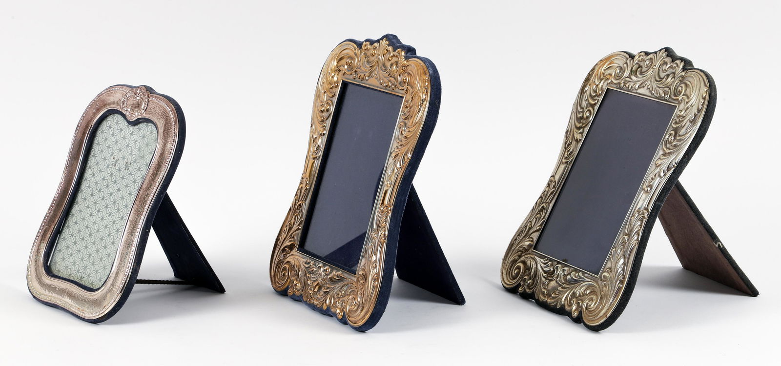 Group of 3 vintage Picture Frames (1 of 1)