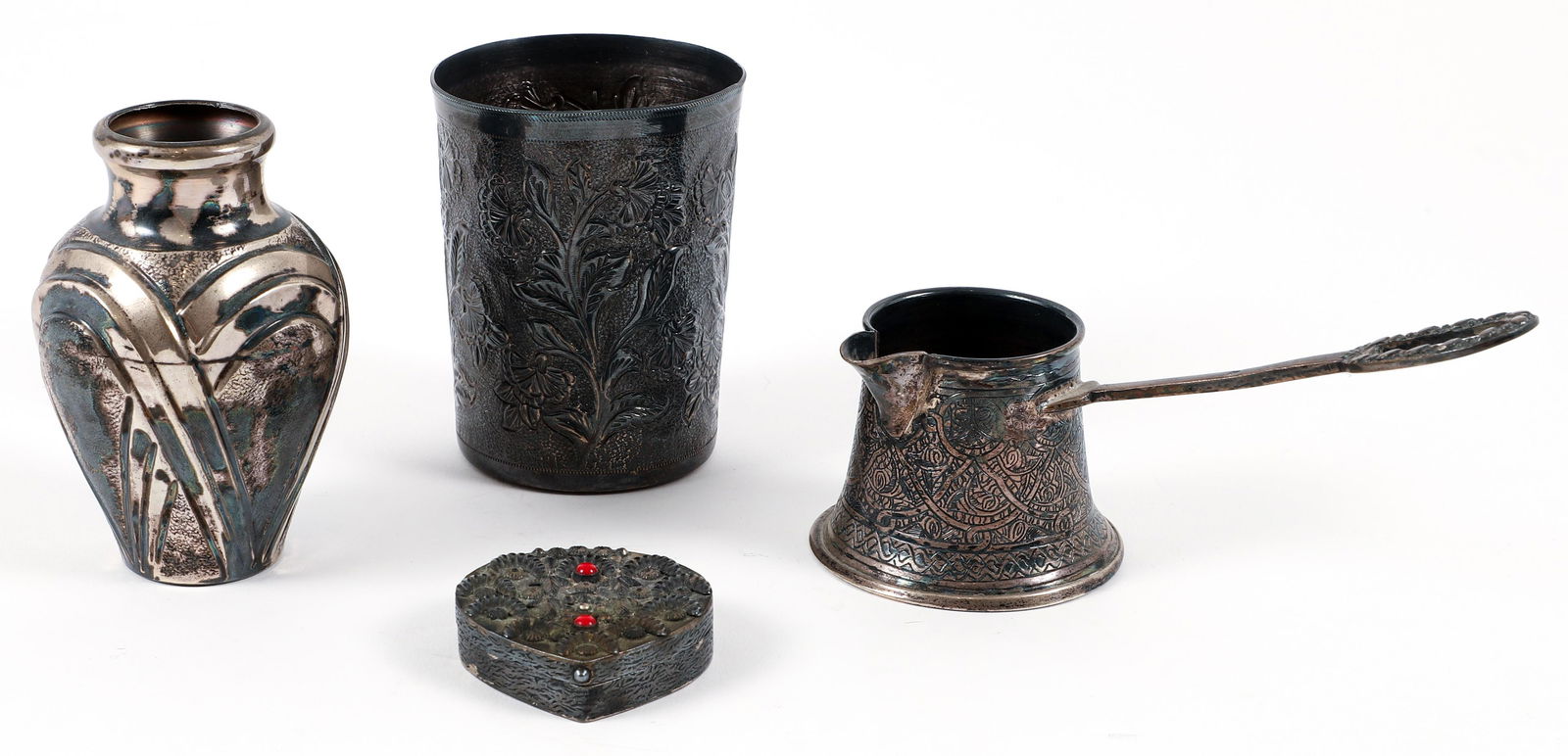 Group of 4 Silver Decorative Objects (1 of 13)