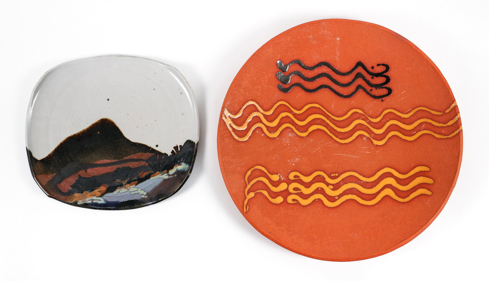 2 pieces decorative ceramic chargers Lisa Koch (1 of 11)