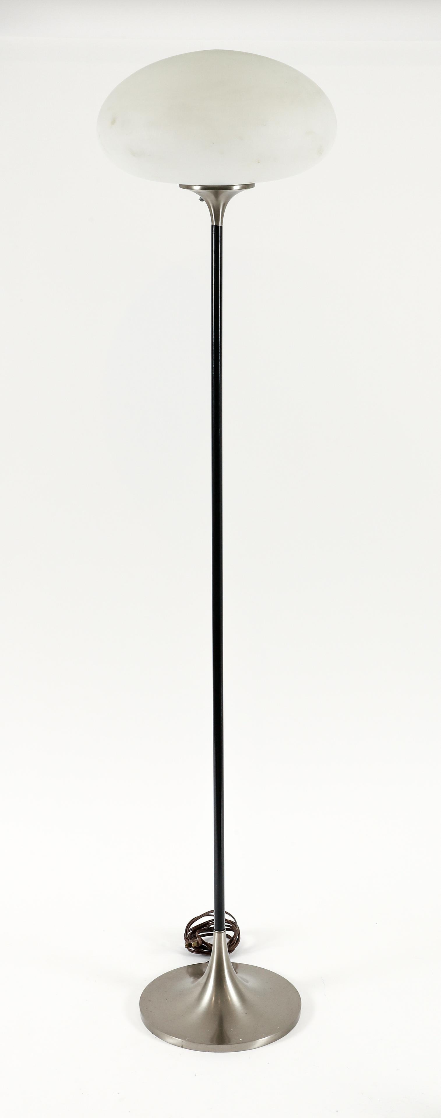 Bill Curry for Laurel Mushroom Floor Lamp (1 of 7)