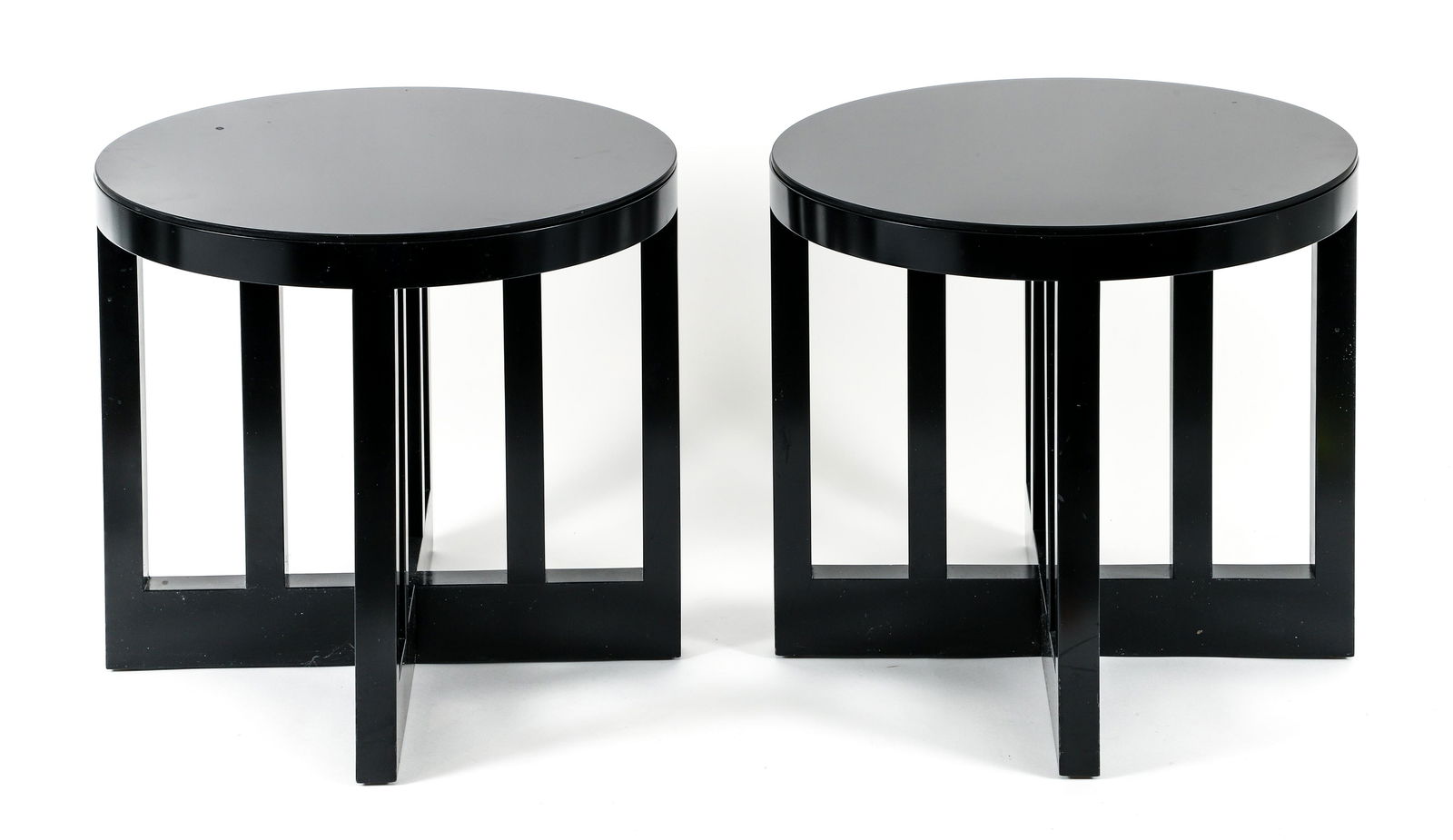 2 Richard Meier Low Stools model 820Y for Knoll (1 of 6)