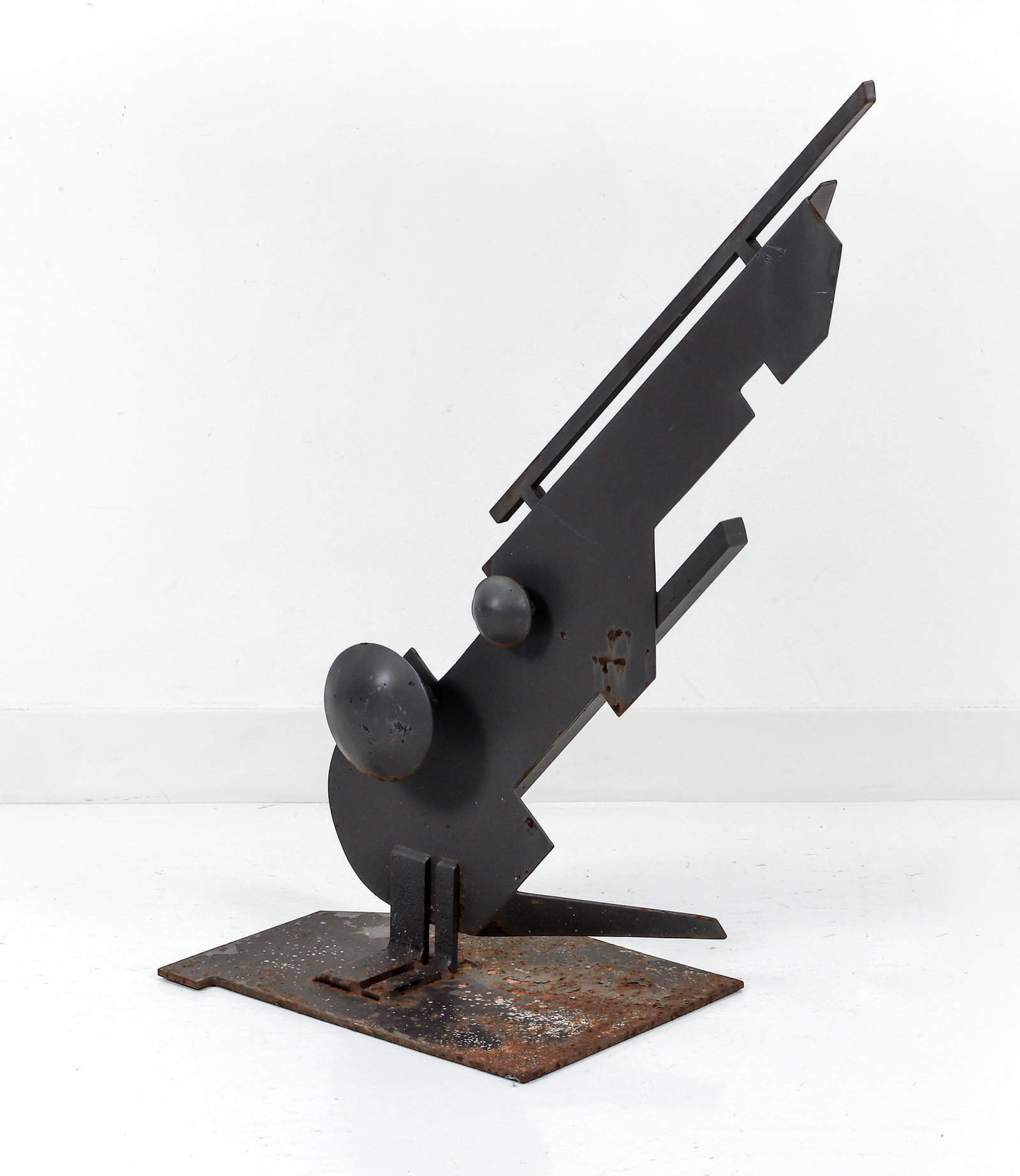Michael Walsh Steel Sculpture: Walsh, Michael (American/Pittsburgh, b. 1974), Untitled, steel sculpture, early 21st century. 29 x 10.37 x 23. Michael Walsh, pioneer of the graffiti sculpture movement, is a contemporary American scu