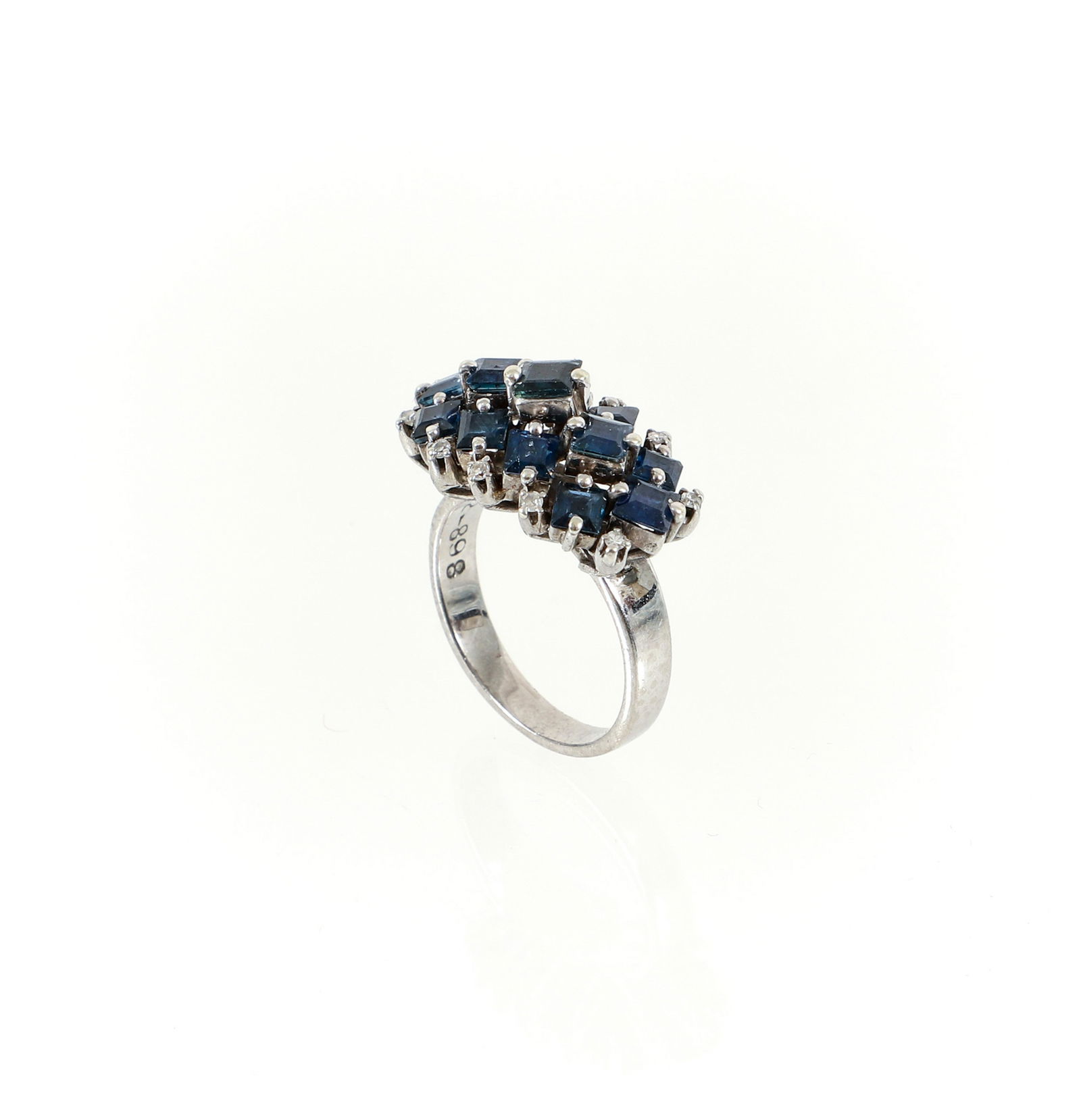 18K Sapphire Diamond Ring (1 of 6)