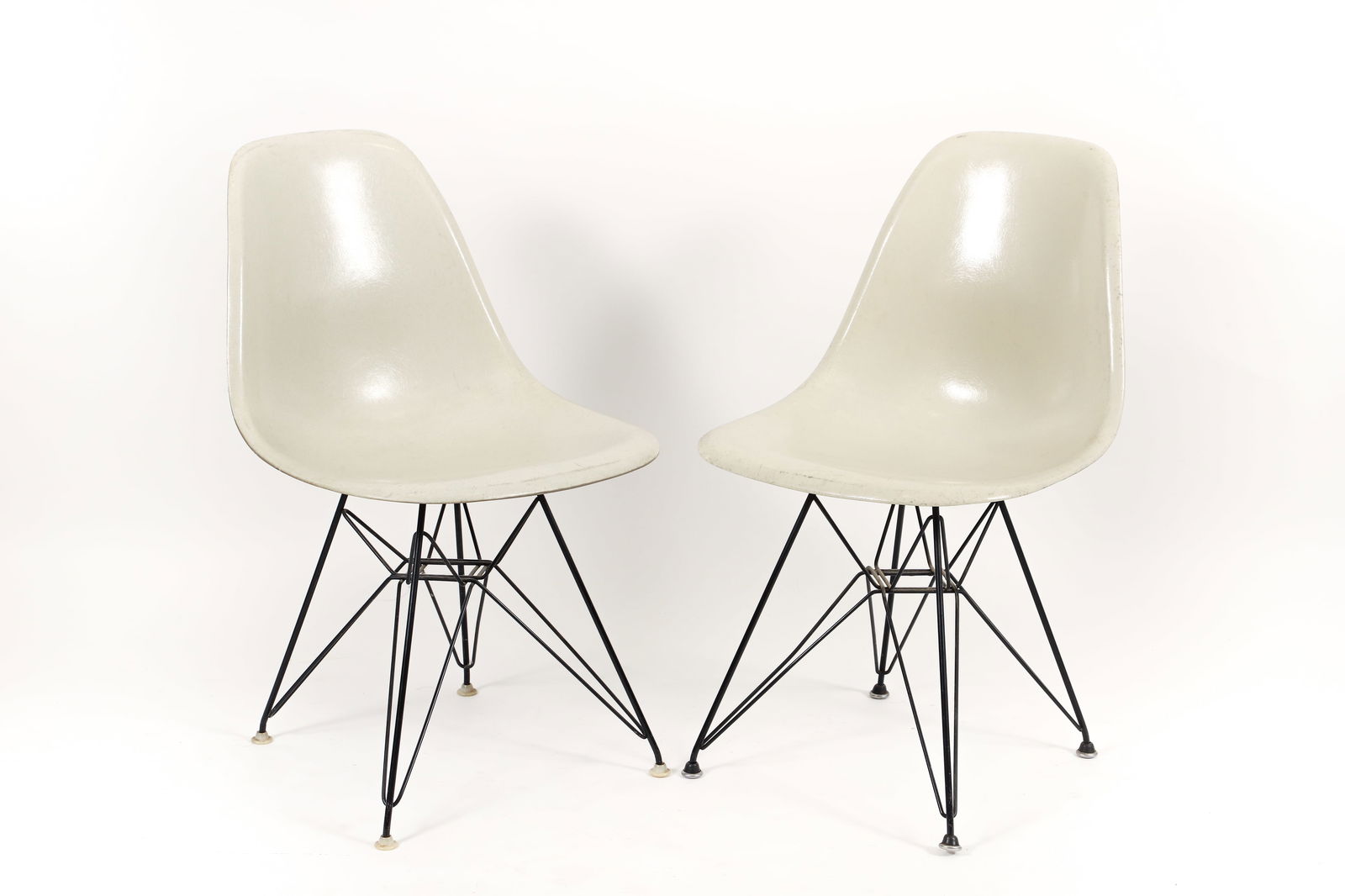 2 Eames for Herman Miller DSR Eiffel Tower Base Chairs (1 of 8)