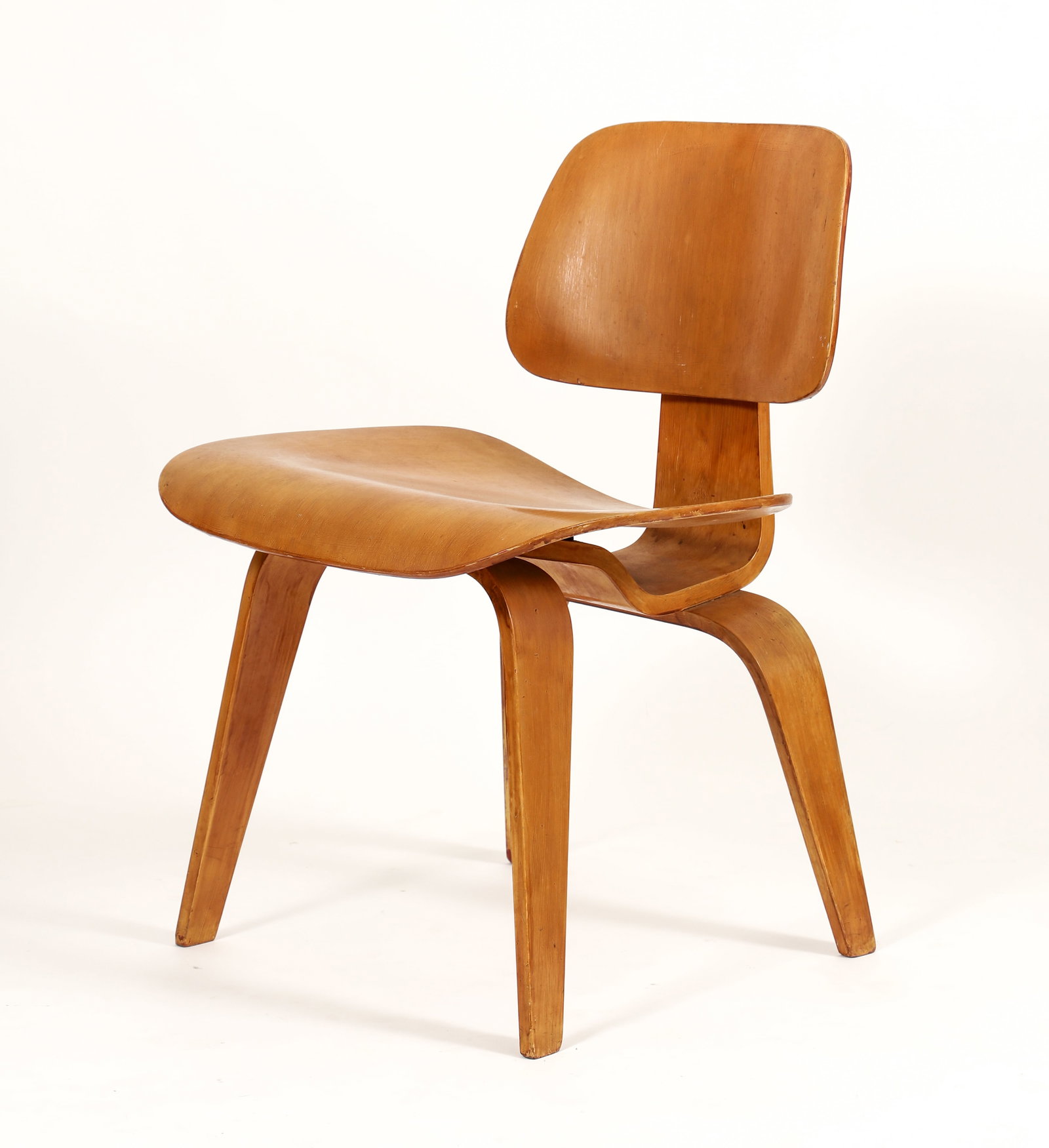 Eames for Herman Miller DCW Chair (1 of 9)