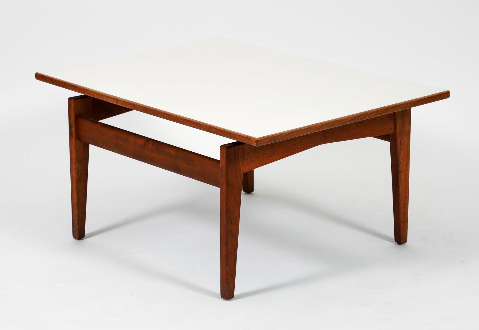 Mid Century Modern Jens Risom Design Side Table (1 of 7)
