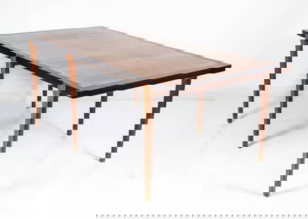 Edward Wormley for Dunbar 6 Leg Dining Room Table: Edward Wormley for Dunbar 6 Leg Dining Room Table. Rectangular walnut table with contrasting finish border, 6 tapered legs terminating in brass caps. Includes two leaves and folding dining table pads.