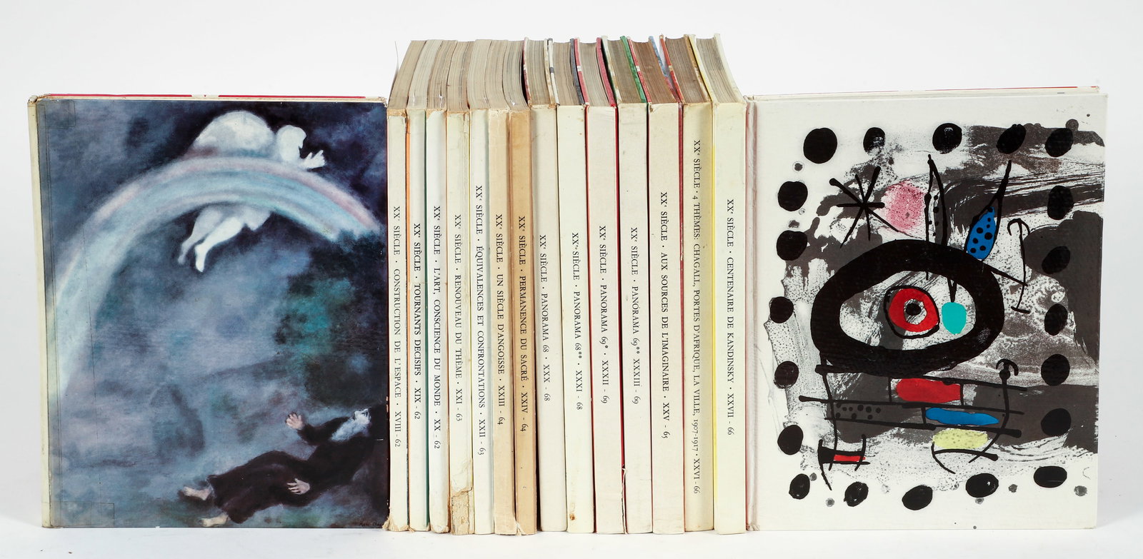 16 issues of XXe Siecle Numbers 18-33 complete (1 of 6)