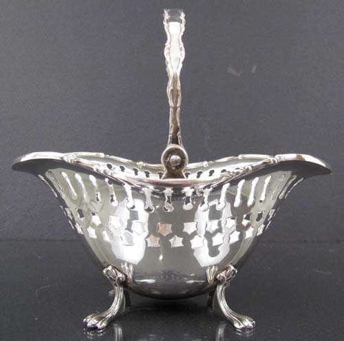 Sterling Bon - Bon Dish: Artist: Black Starr and Frost Medium: sterling silver Dimensions: 4.47 ozt.