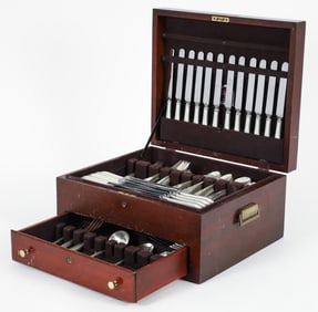 160 Pc. Sterling Silver Flatware, Tiffany Faneuil Set 1910