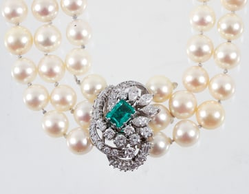 Triple Strand Pearl Necklace Platinum Emerald Diamond