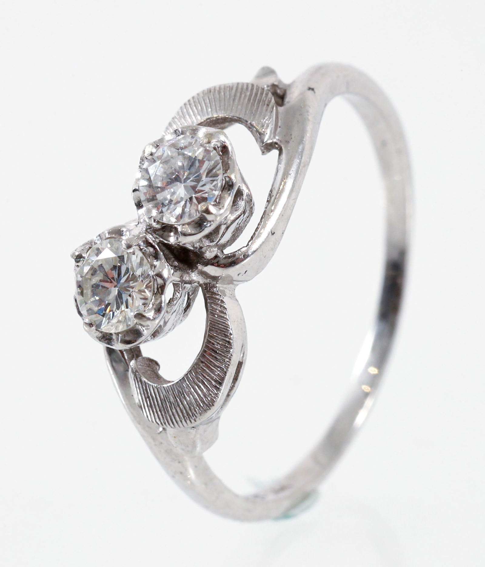 Vintage 14K Diamond Ring (1 of 4)