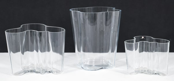 Set of 3 Alvar Aalto Savoy vases