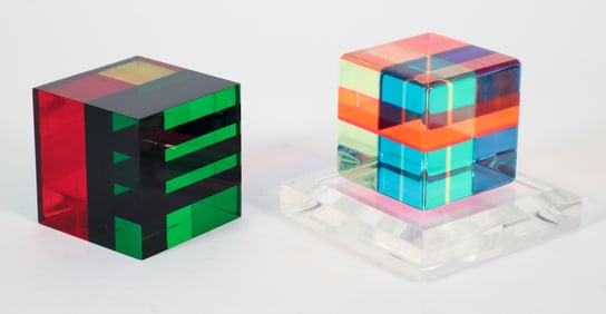 2 Vasa Velizar Mihich clear acrylic and color cubes