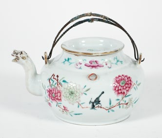 19th Century Chinese Famille Rose Teapot