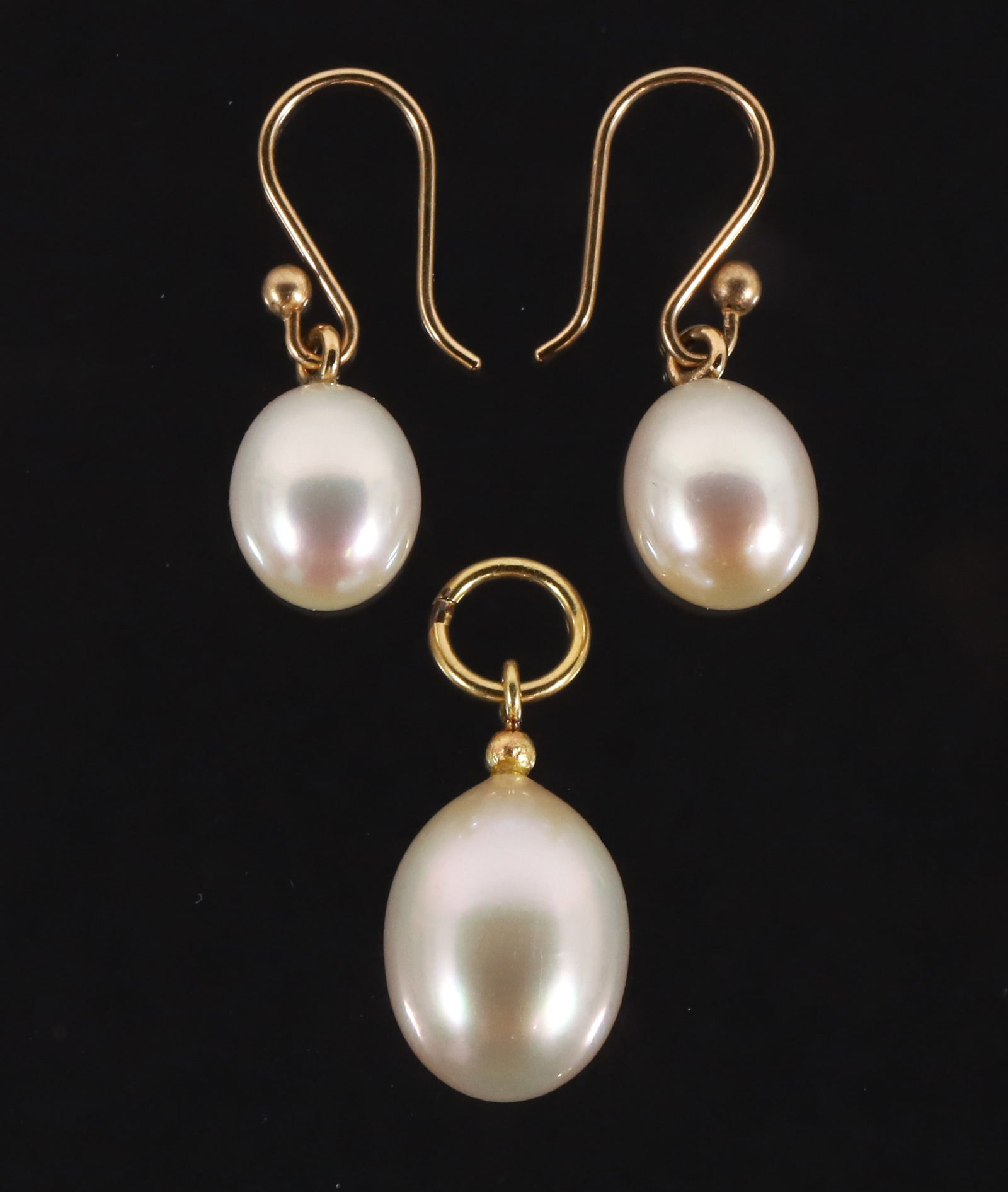 Ted Muehling Pearl Earrings and Pendant (1 of 1)