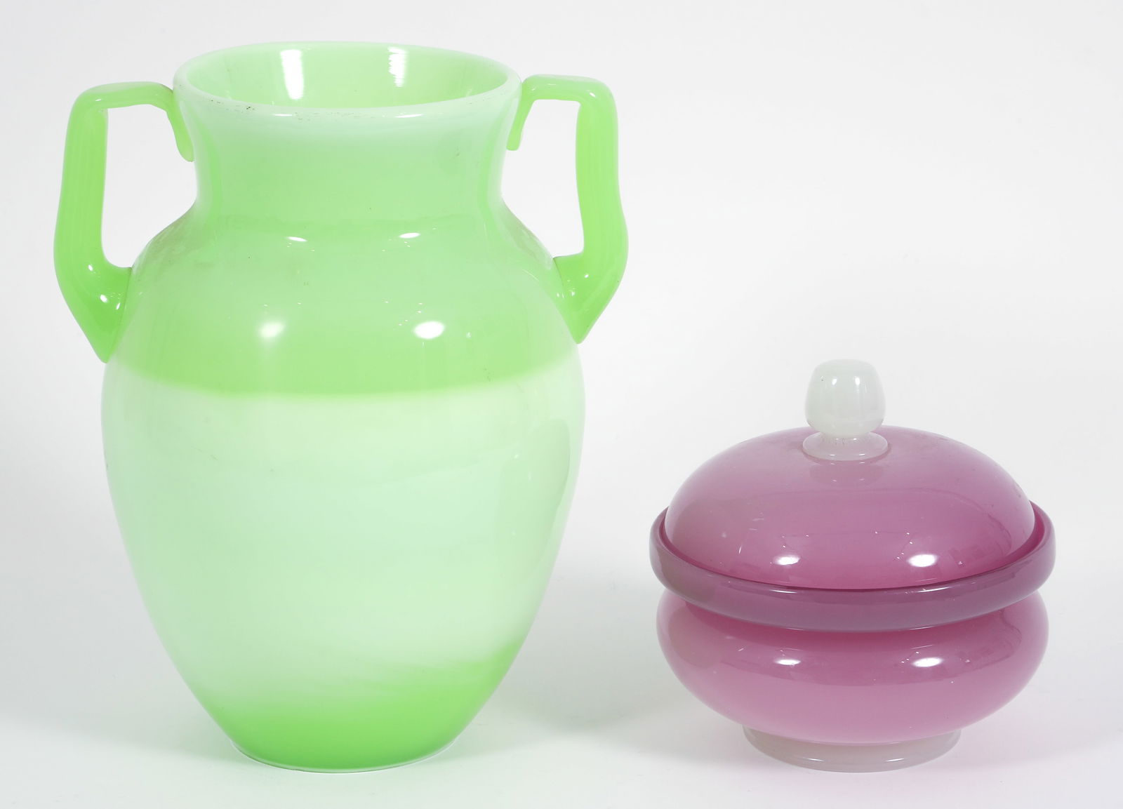 Stevens and Williams Alabaster Jar, Uranium Glass Vase (1 of 3)