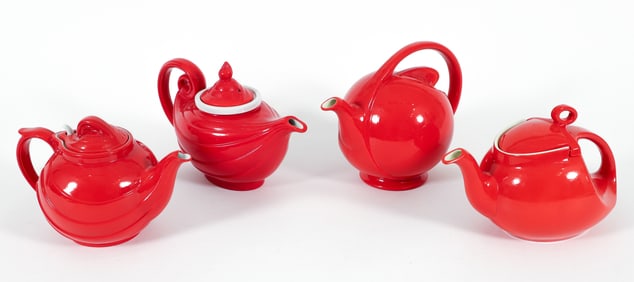 4 Hall China Co. Teapots Inc. Aladdin, Parade, Streamline