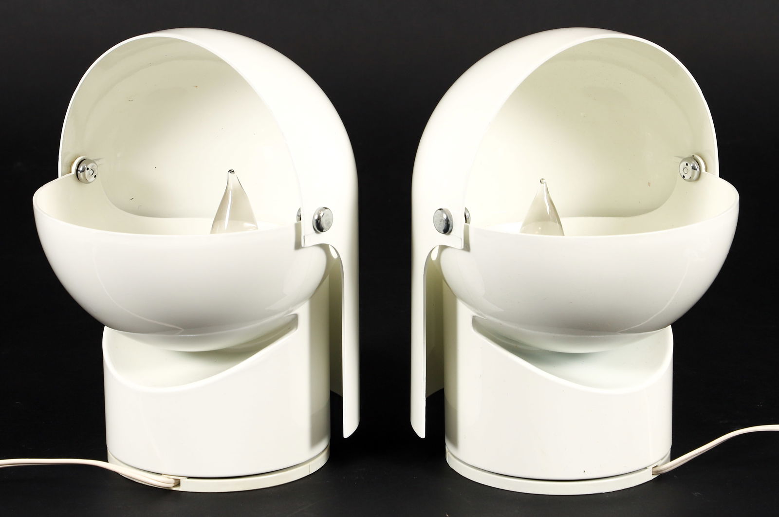 Pair Gae Aulenti for Artemide Pileino Table Lamps (1 of 11)