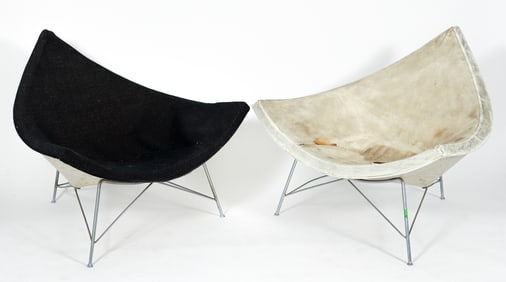 2 Coconut Chairs After George Nelson for Herman Miller