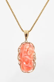 14k Cameo Shell Pendant