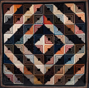 Framed Barn Raising Log Cabin Pattern Quilt