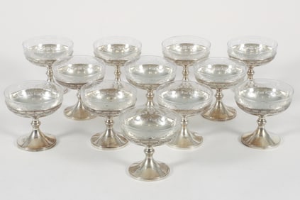 12 Whiting reticulated champagne glasses